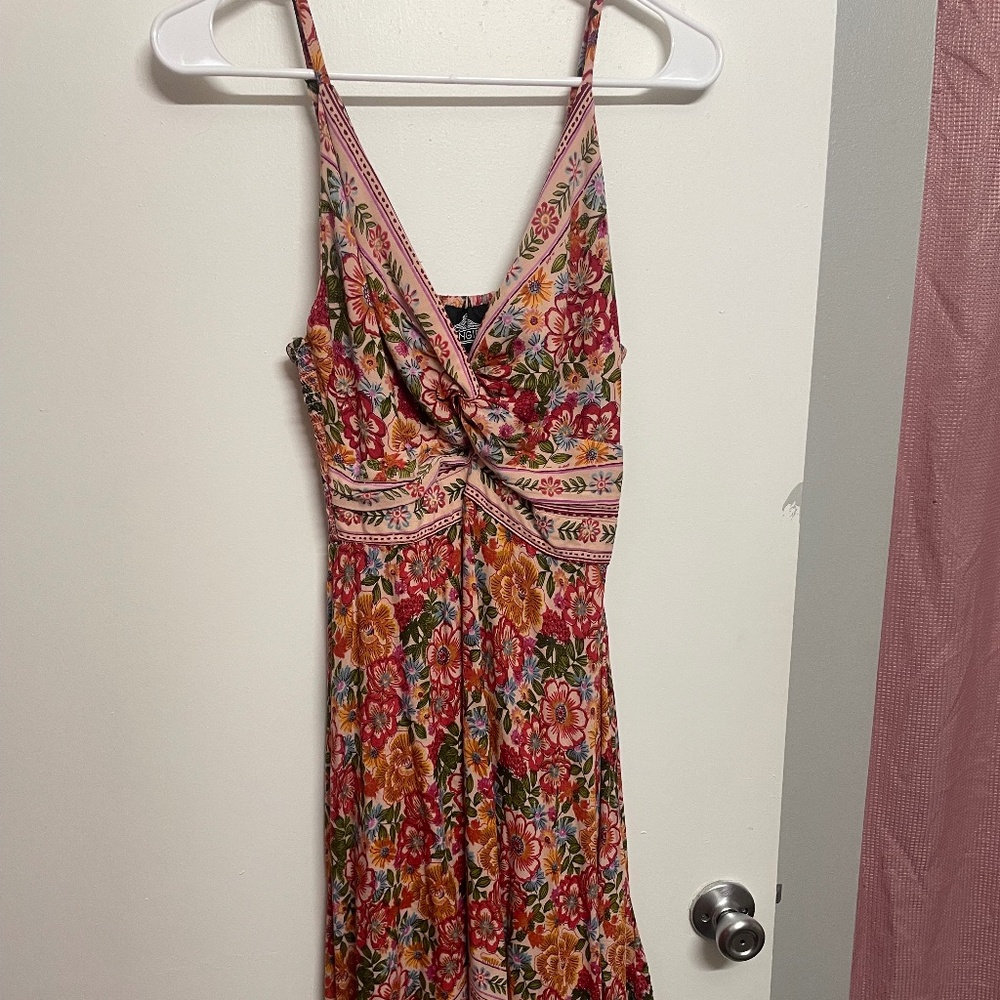 Floral handkerchief dress - M